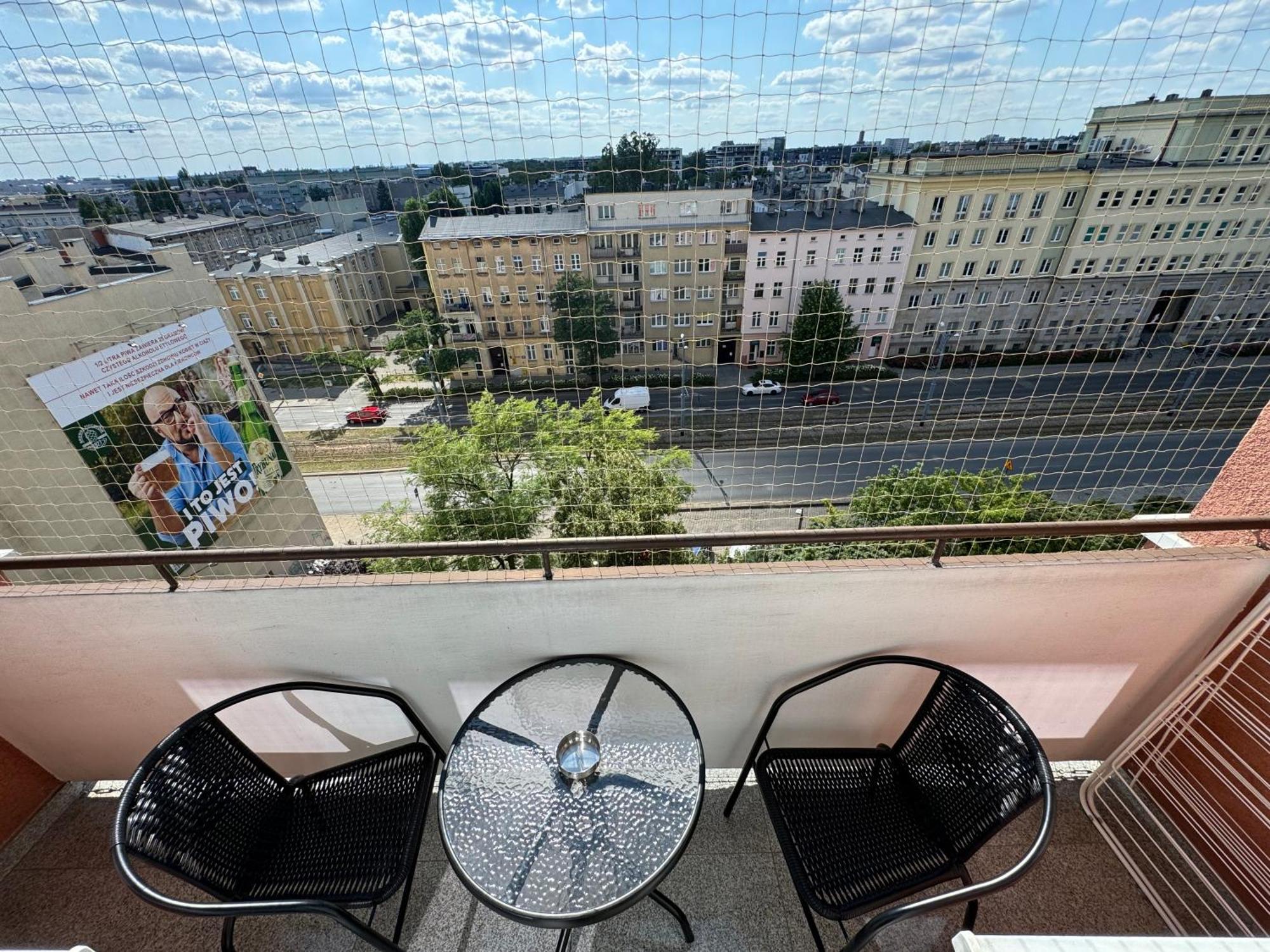 Off Piotrkowska District Apartment Lodz (Lodz)